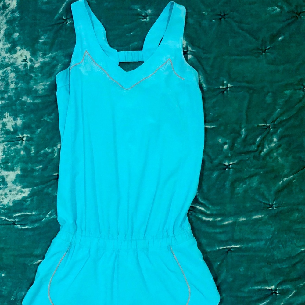Lululemon size 6 romper